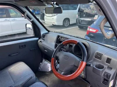DAIHATSU HIJET VAN