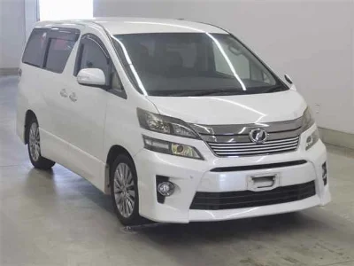 TOYOTA VELLFIRE