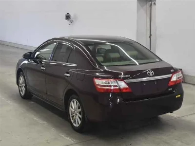 TOYOTA PREMIO