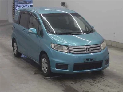HONDA FREED SPIKE