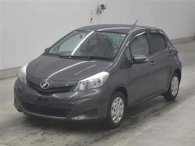 TOYOTA VITZ