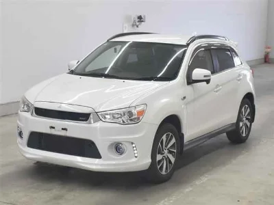 MITSUBISHI RVR