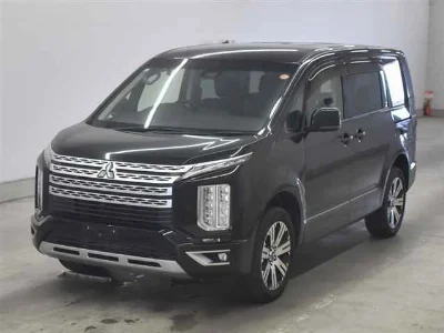 MITSUBISHI DELICA D5