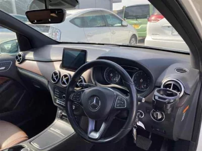 MERCEDES BENZ B CLASS