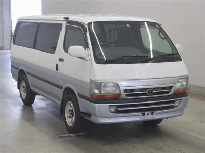 TOYOTA REGIUS VAN