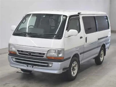 TOYOTA REGIUS VAN