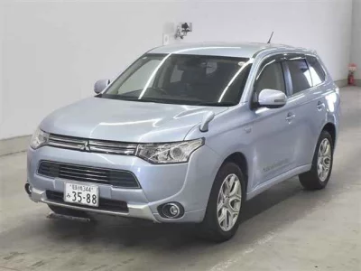 MITSUBISHI OUTLANDER PHEV