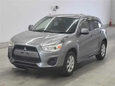 MITSUBISHI RVR