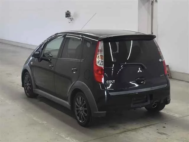 Mitsubishi Colt  с аукциона в Японии