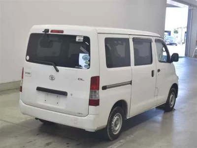 TOYOTA LITE ACE VAN