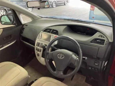TOYOTA RACTIS