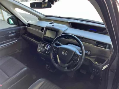 HONDA FREED+