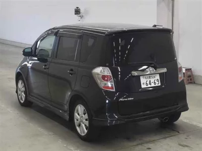 TOYOTA RACTIS