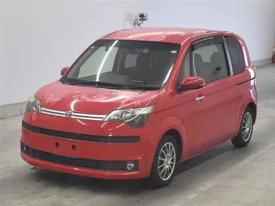TOYOTA SPADE