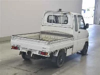 Цена авто Nissan Clipper Truck с аукционов Японии, номер кузова U72T, пробег 77 000, оценка 2