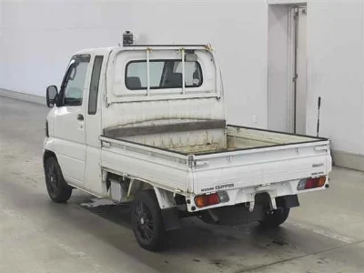NISSAN CLIPPER TRUCK
