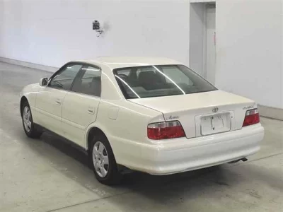 TOYOTA CHASER