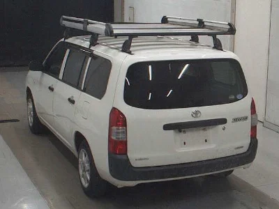 TOYOTA SUCCEED