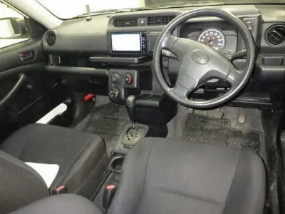 TOYOTA SUCCEED