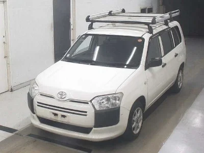 TOYOTA SUCCEED