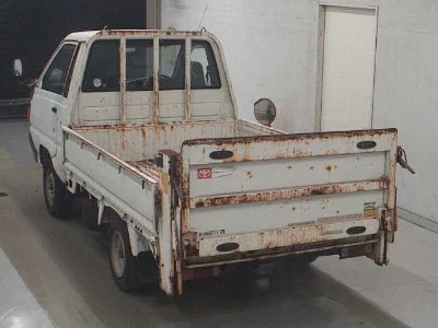 TOYOTA LITE ACE TRUCK