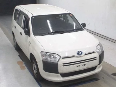 TOYOTA SUCCEED