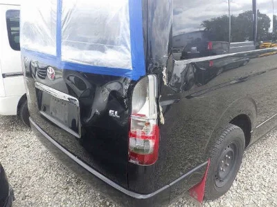 TOYOTA HIACE