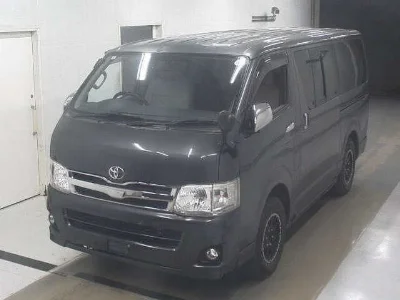 TOYOTA REGIUS VAN