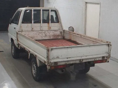 TOYOTA LITE ACE TRUCK