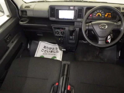 DAIHATSU HIJET VAN