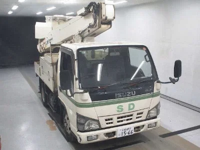 ISUZU ELF