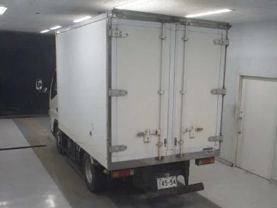 MITSUBISHI CANTER