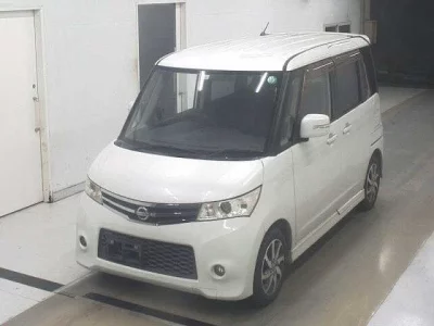 NISSAN ROOX