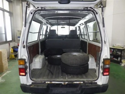 NISSAN CARAVAN
