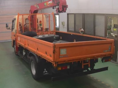 MITSUBISHI CANTER