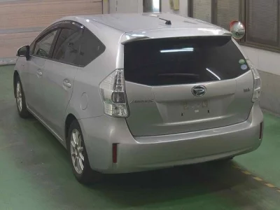 DAIHATSU MEBIUS