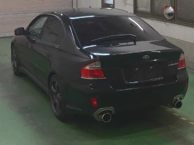 SUBARU LEGACY B4
