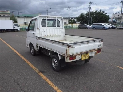 DAIHATSU HIJET TRUCK