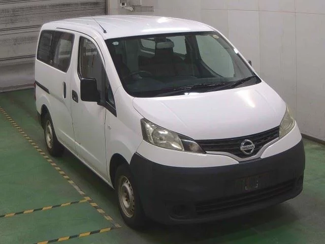 Nissan NV200  с аукциона в Японии