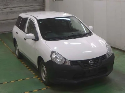 NISSAN AD