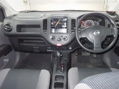 NISSAN AD