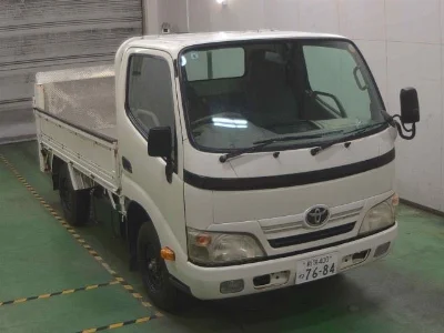 TOYOTA DYNA