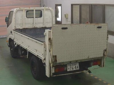 TOYOTA DYNA