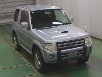 MITSUBISHI PAJERO MINI