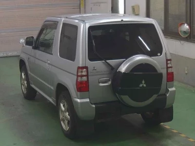 MITSUBISHI PAJERO MINI