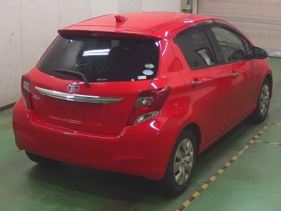 TOYOTA VITZ