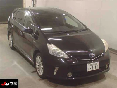 TOYOTA PRIUS ALPHA