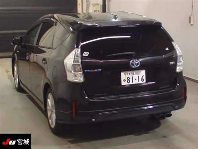 TOYOTA PRIUS ALPHA