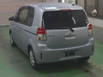 TOYOTA SPADE
