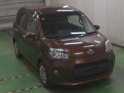 TOYOTA PORTE